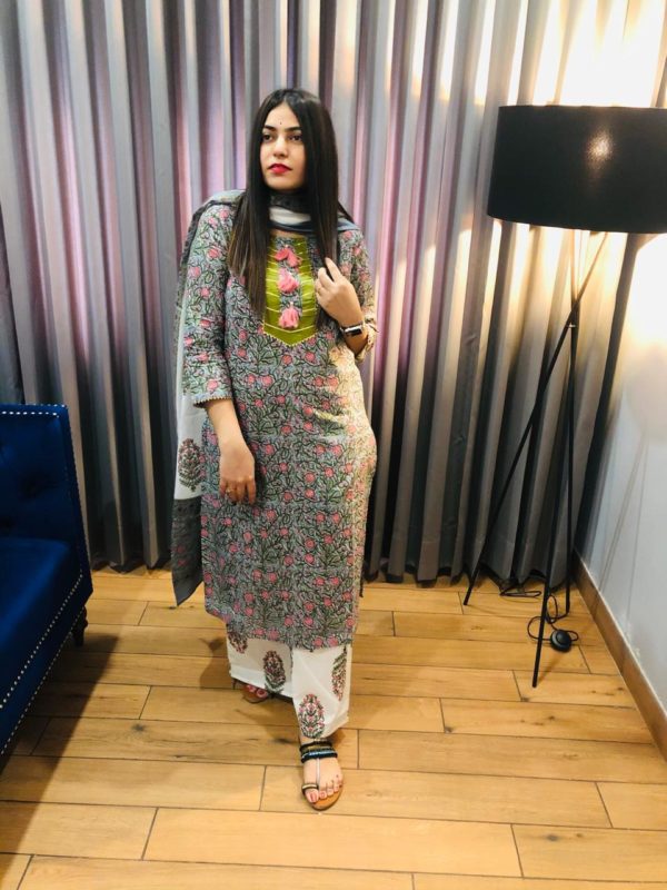 Multicolured Printed Kurta Pants Set