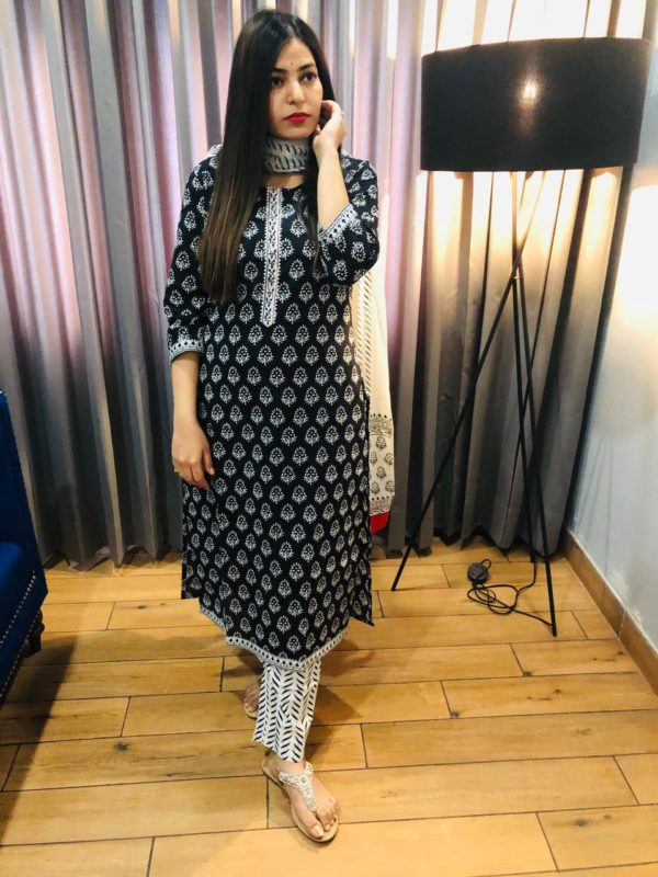 Monochrome Printed Kurta Pants Set